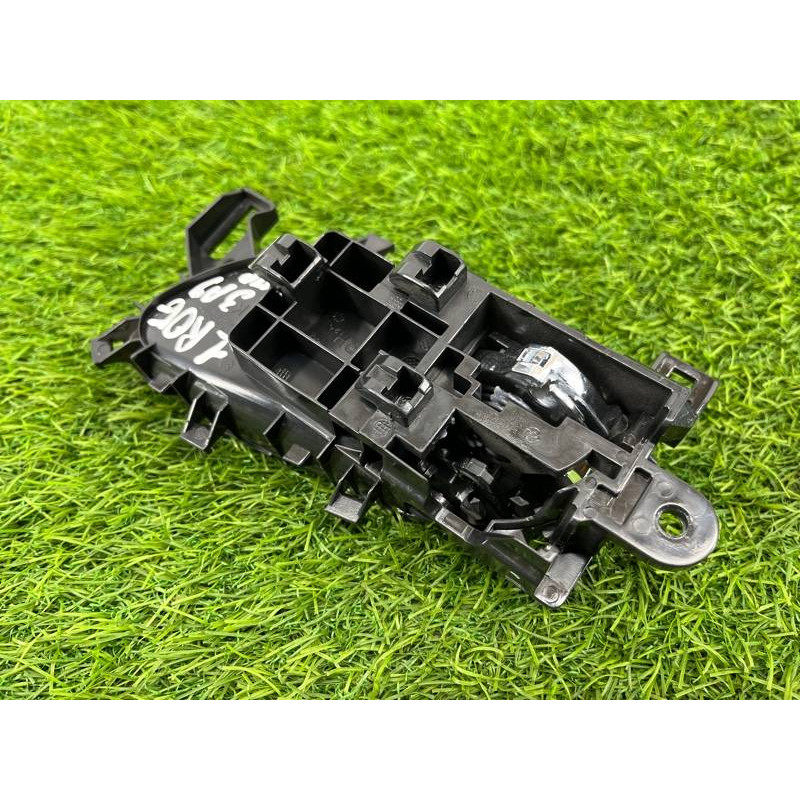 Ручка двери внутренняя (салон) Nissan Rogue T32 2020 2.5 806704BA0A