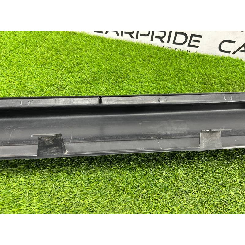 Накладка на порог (кузов и элементы) Jeep Grand Cherokee WK2 2018 3.6 5NP50RXFAA