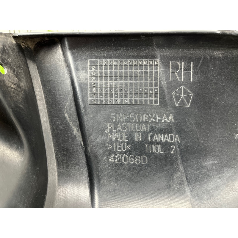 Накладка на порог (кузов и элементы) Jeep Grand Cherokee WK2 2018 3.6 5NP50RXFAA