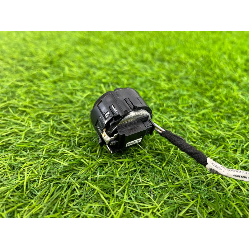 Динамик (электрика) Jeep Grand Cherokee WK2 2018 3.6 68248827AA