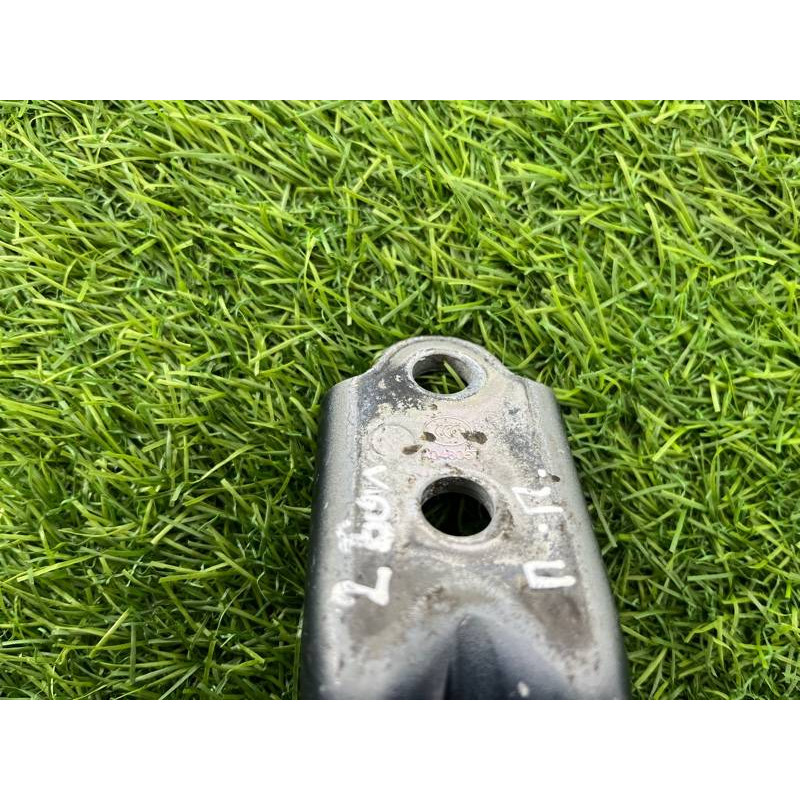 Петля двери (кузов и элементы) Hyundai Sonata YF 2013 2.4 793202E000