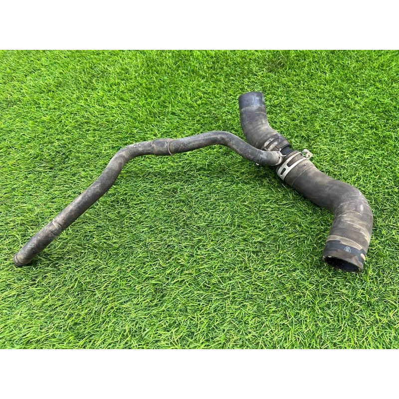 Шланг (система охолодження) Nissan Juke F15 2013 1.6 21501ba62a