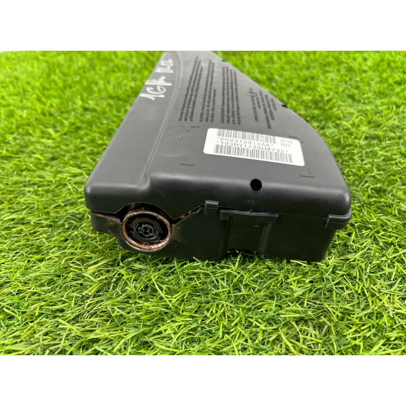 Airbag сидения (airbag/безопасность) Jeep Grand Cherokee WK2 2018 3.6 68373918AA