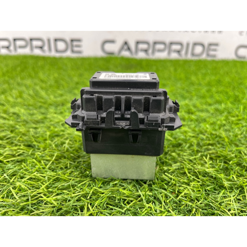 Резистор печки (отопление и кондиционирование) Subaru Forester SK 2019 2.5 73533FL000