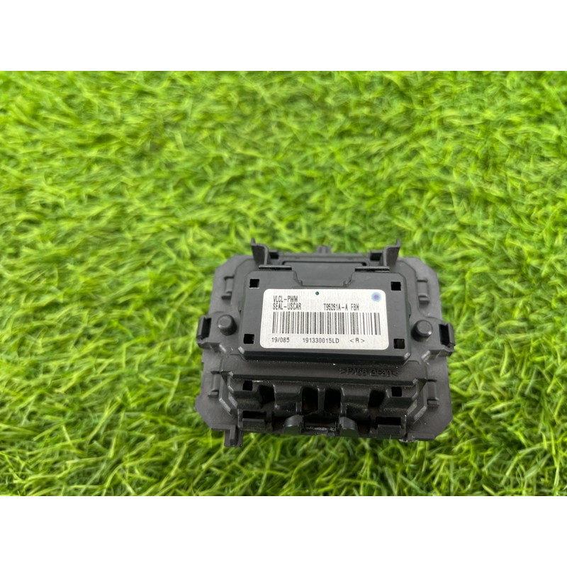 Резистор печки (отопление и кондиционирование) Subaru Forester SK 2019 2.5 73533FL000