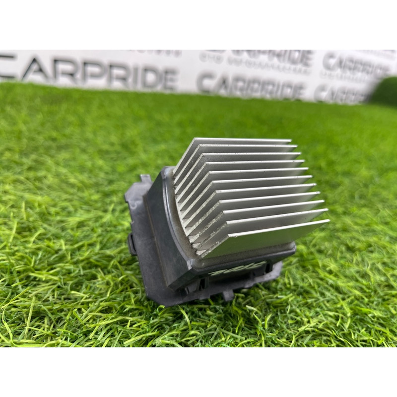 Резистор печки (отопление и кондиционирование) Subaru Forester SK 2019 2.5 73533FL000