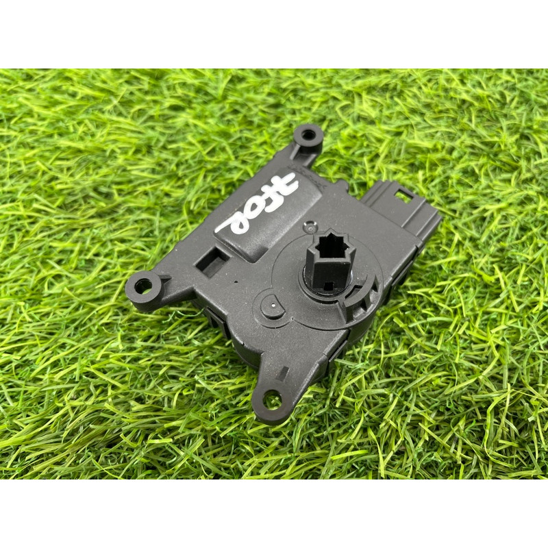 Привод заслонки отопителя (отопление и кондиционирование) Subaru Forester SK 2019 2.5 72155FL010