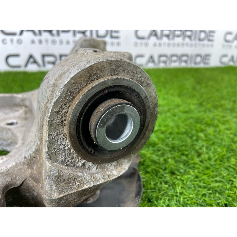 Цапфа подвески (подвеска) Ford Fusion MK5 dg9c5b759a