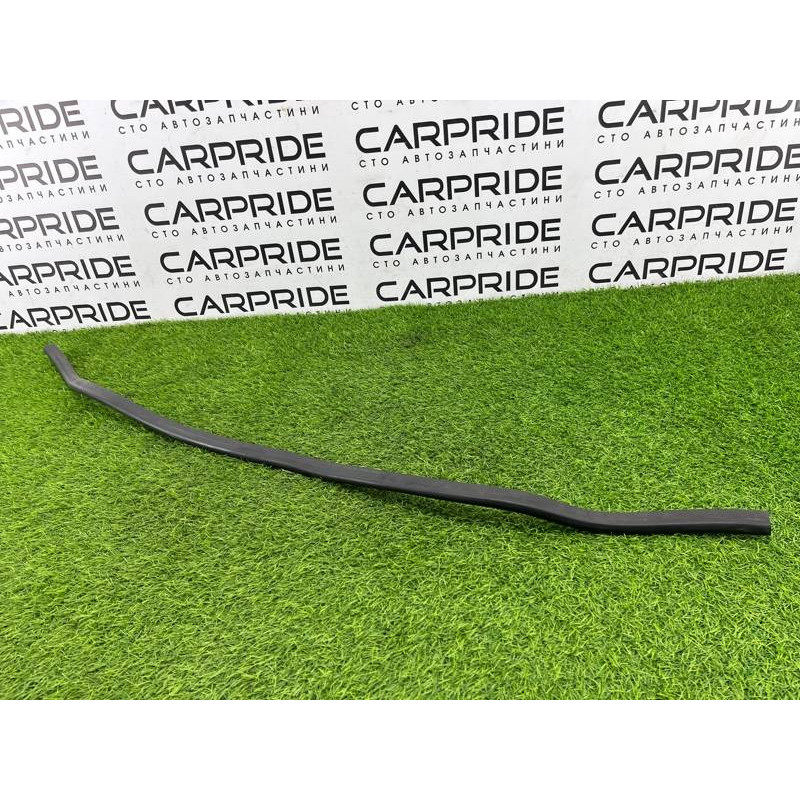 Уплотнитель капота (кузов и элементы) Volkswagen Tiguan 5N 2011 1.4 CAVA 5N0823723B