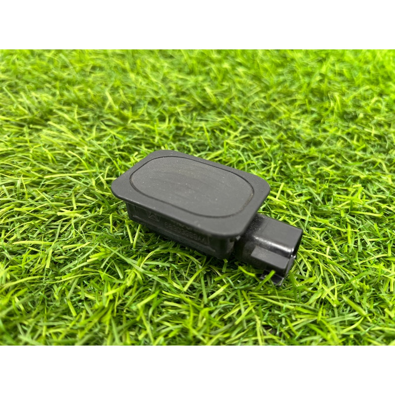 Кнопка открывания крышки багажника (электрика / кнопки) Jeep Cherokee KL 2019 68303988aa