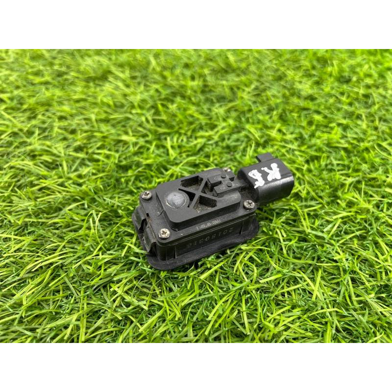 Кнопка открывания крышки багажника (электрика / кнопки) Jeep Cherokee KL 2019 68303988aa