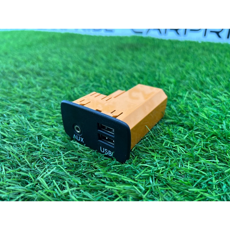 Гнездо USB/AUX (электрика) Subaru Legacy BN 2016 2.5 86257al00a