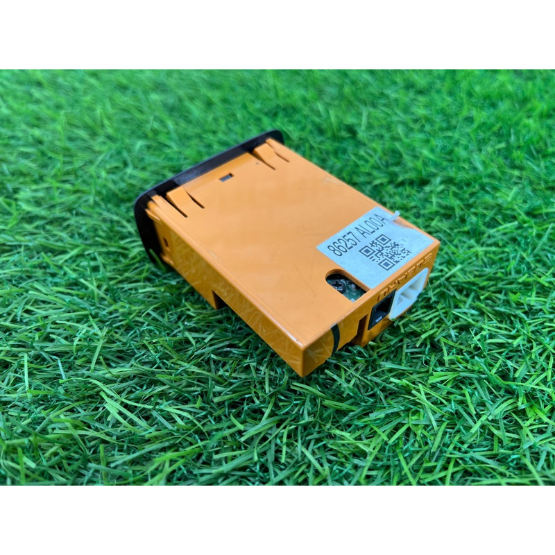 Гнездо USB/AUX (электрика) Subaru Legacy BN 2016 2.5 86257al00a