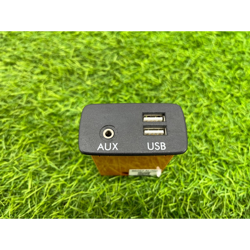 Гнездо USB/AUX (электрика) Subaru Legacy BN 2016 2.5 86257al00a