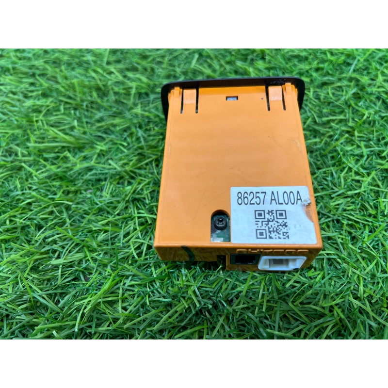 Гнездо USB/AUX (электрика) Subaru Legacy BN 2016 2.5 86257al00a