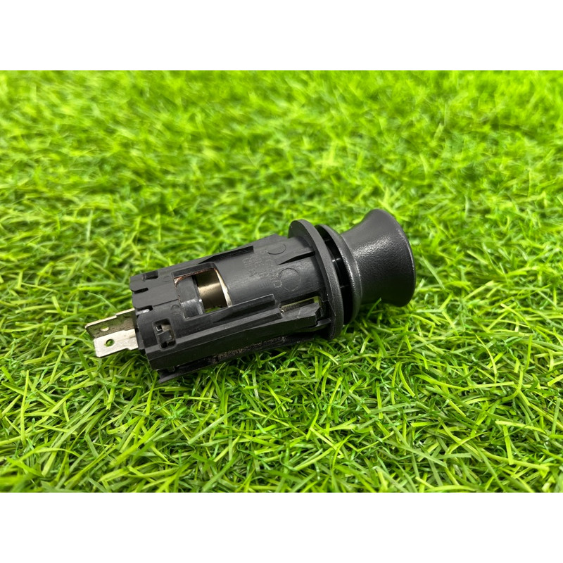 Розетка (электрика) Subaru Legacy BN 2016 2.5 86711AL000