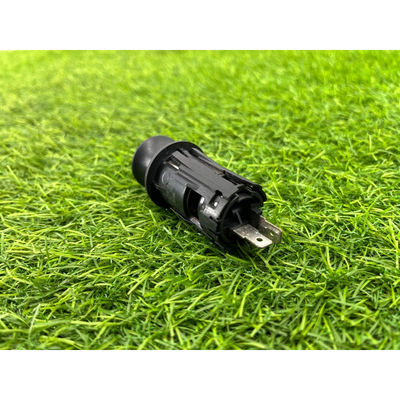 Розетка (электрика) Subaru Legacy BN 2016 2.5 86711AL000