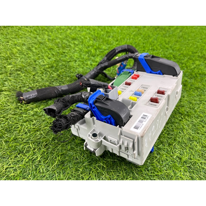 Блок комфорта (электрика / блок управления) Jeep Compass MK49 2011 2.4 68141880ag