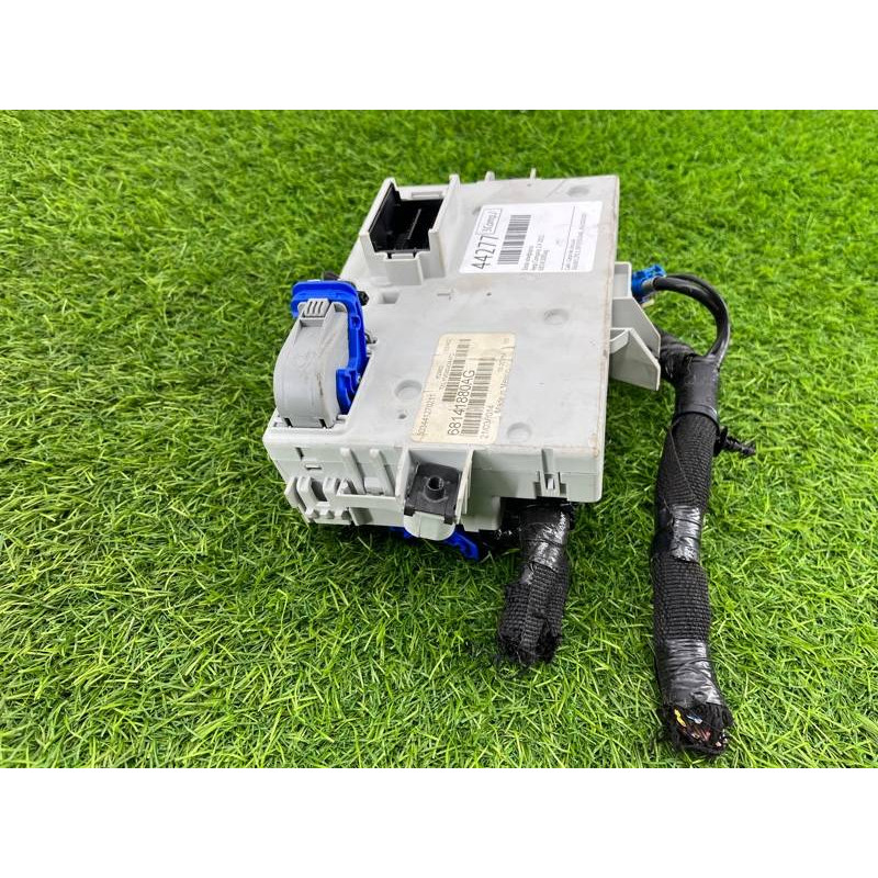 Блок комфорта (электрика / блок управления) Jeep Compass MK49 2011 2.4 68141880ag