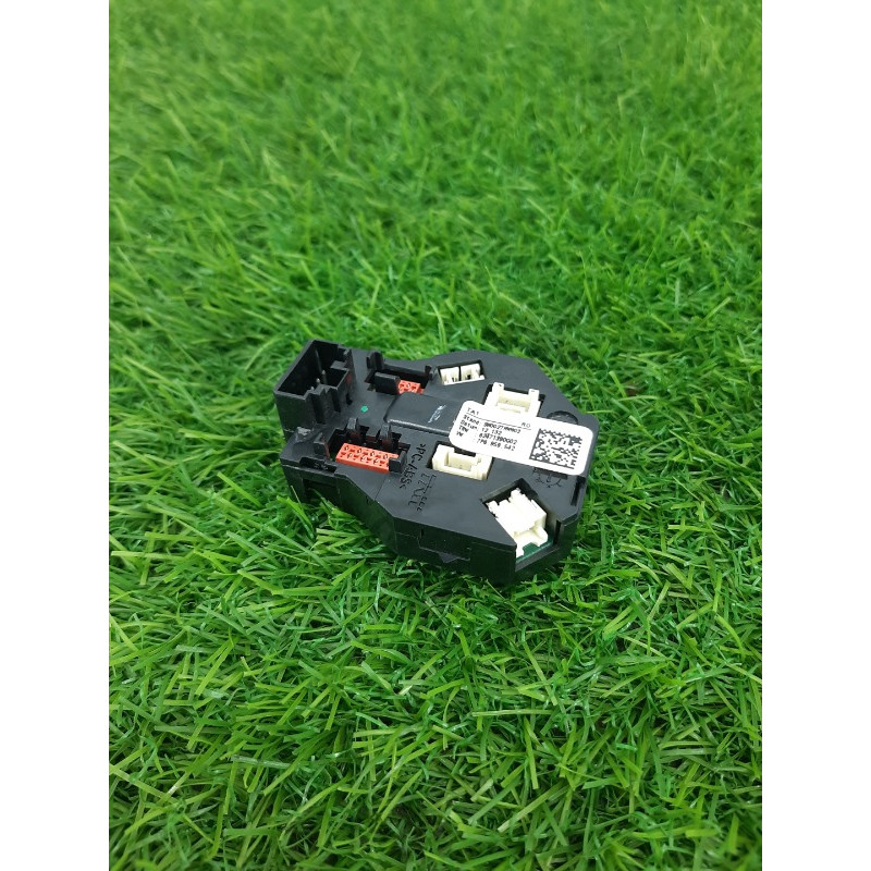 Блок управления рулевого колеса (электрика / блоки управления) Volkswagen Touareg NF 2013 3.0 TDI CRCA 7P6959542