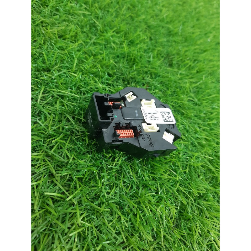 Блок управления рулевого колеса (электрика / блоки управления) Volkswagen Touareg NF 2013 3.0 TDI CRCA 7P6959542