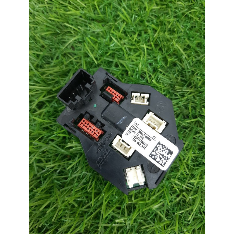 Блок управления рулевого колеса (электрика / блоки управления) Volkswagen Touareg NF 2013 3.0 TDI CRCA 7P6959542