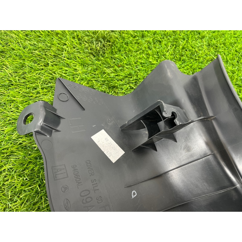 Накладка на порог (кузов и элементы) Subaru OUTBACK B15 94060AL09AVH