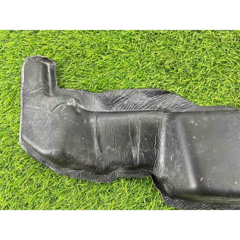 Уплотнитель крыла (кузов и элементы) Ford Ecosport B515 2018 1.0L CN1Z16071A