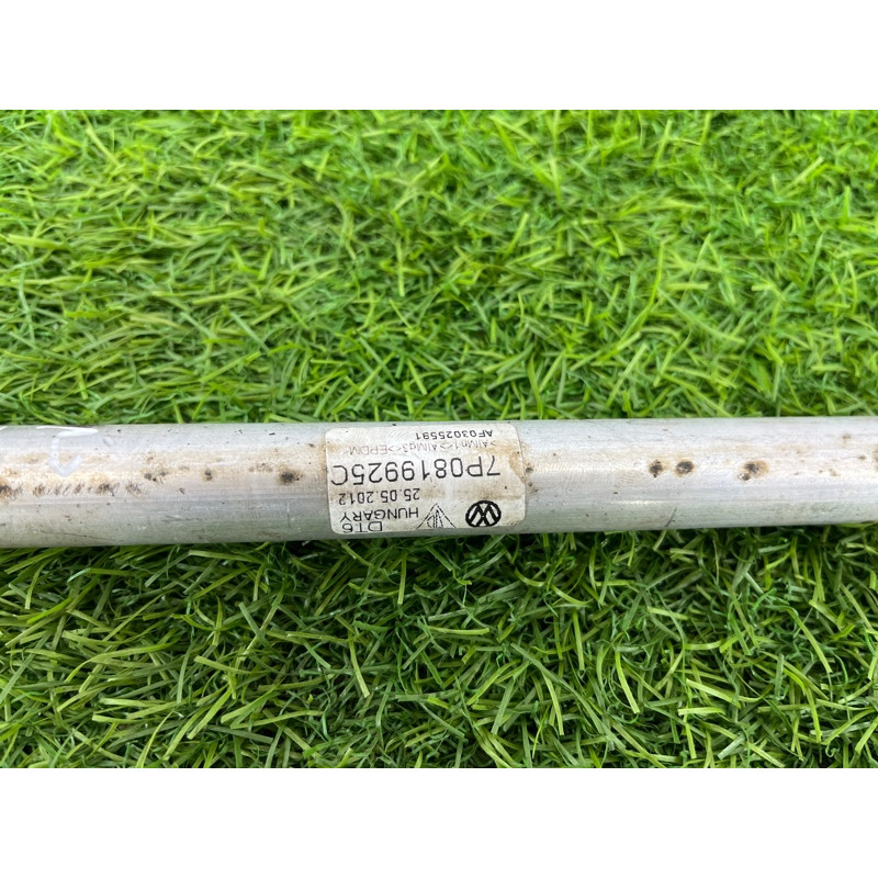 Трубка системи охолодження (система охолодження) Volkswagen Touareg NF 2013 3.0 TDI CRCA 7P0819925C