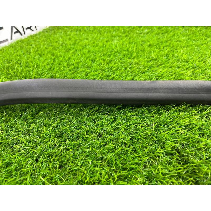 Ущільнювач дверей (кузов і елементи) CHEVROLET Volt 1 2012 1.4