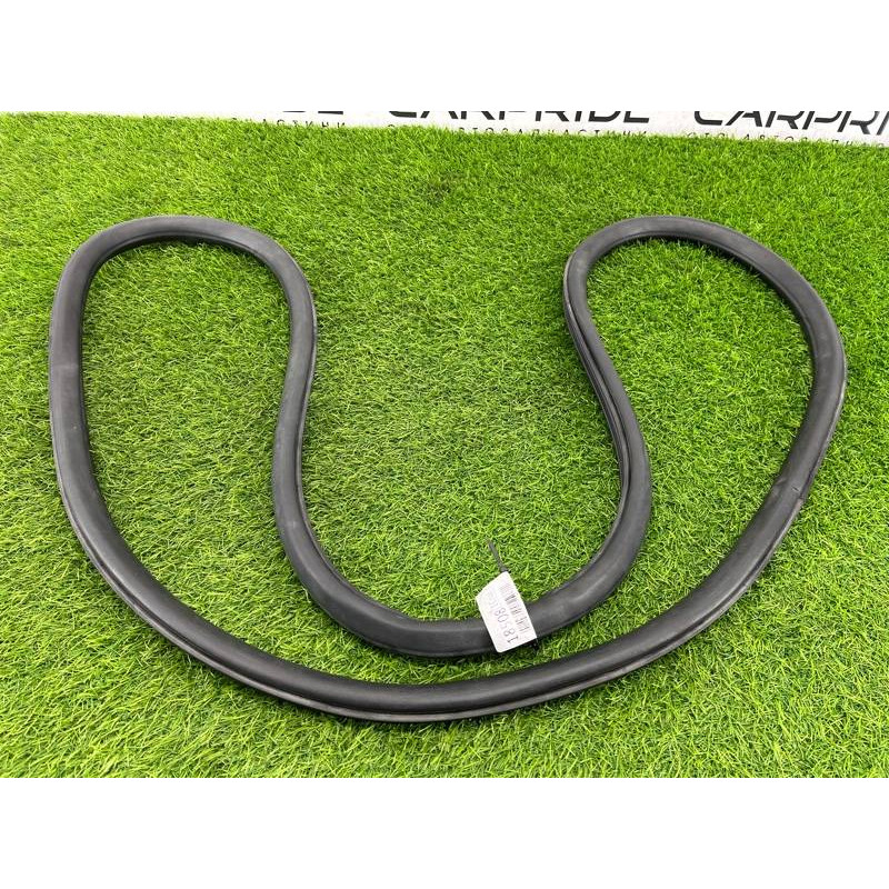 Уплотнитель (кузов и элементы) CHEVROLET Cruze J300 2012 1.8 95440407