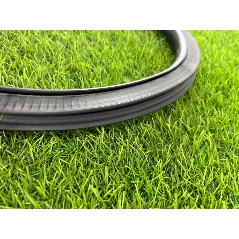 Уплотнитель (кузов и элементы) CHEVROLET Cruze J300 2012 1.8 95440407