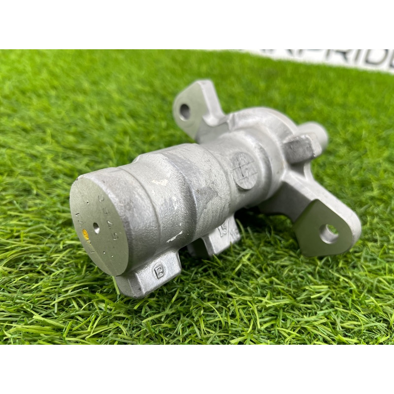 Главный тормозной цилиндр (тормозная система) Subaru Legacy BN 2016 2.5 26449FJ011