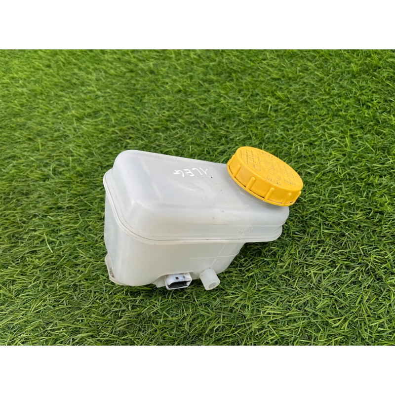 Бачок тормозной жидкости (тормозная система) Subaru Legacy BN 2016 2.5 26451FJ010