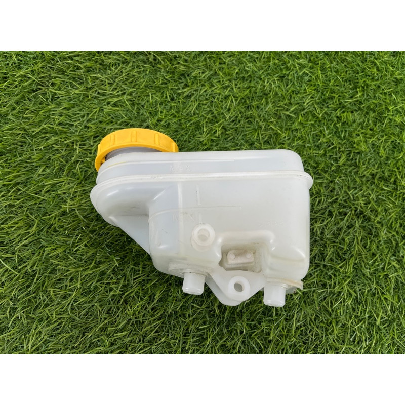 Бачок тормозной жидкости (тормозная система) Subaru Legacy BN 2016 2.5 26451FJ010