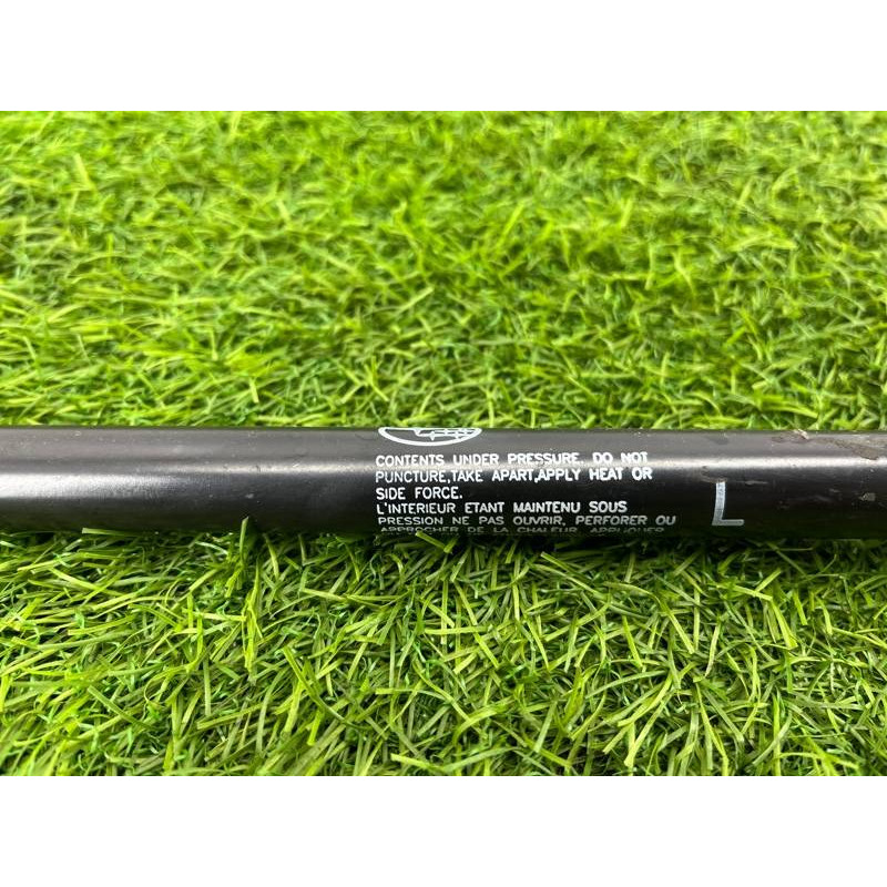 Амортизатор багажника (кузов и элементы) Subaru OUTBACK B15 63260AL01A