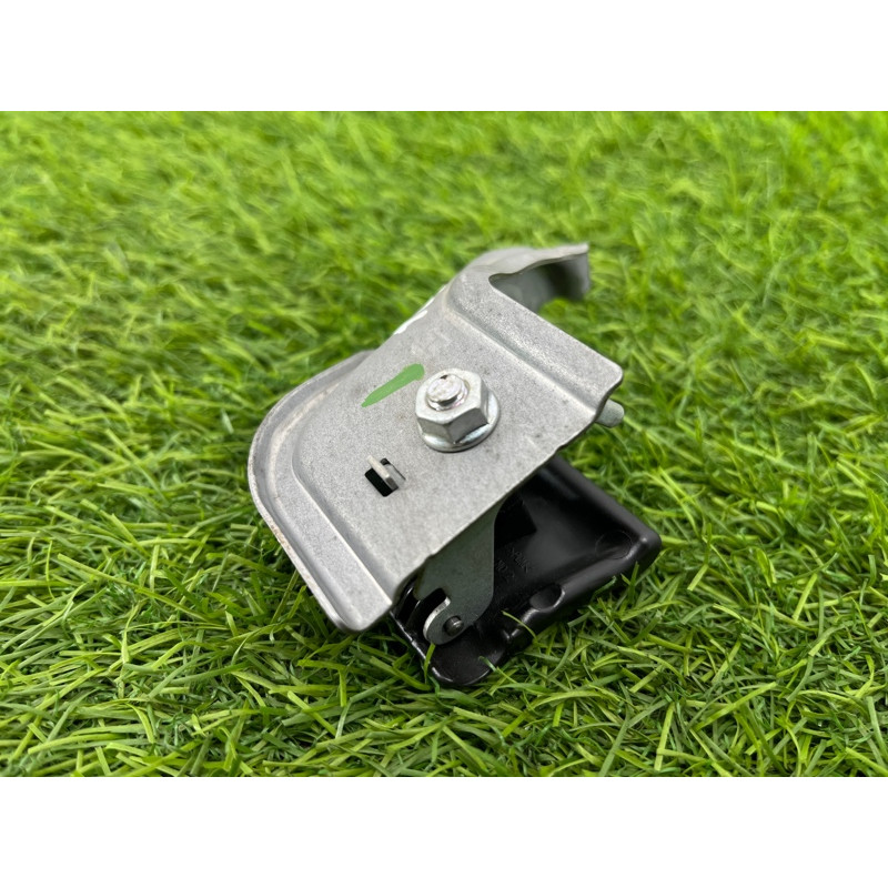 Ручка открывания капота (салон) Subaru Legacy BN 2016 2.5 57330AL04A