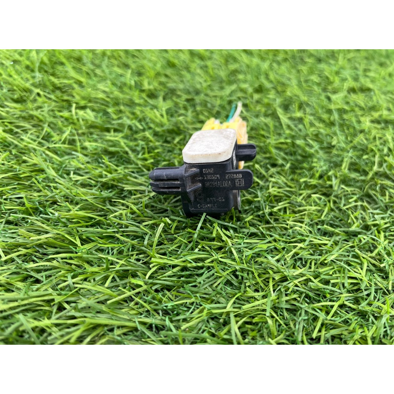 Датчик удара (электрика / датчики) Subaru OUTBACK B15 98237AL00A