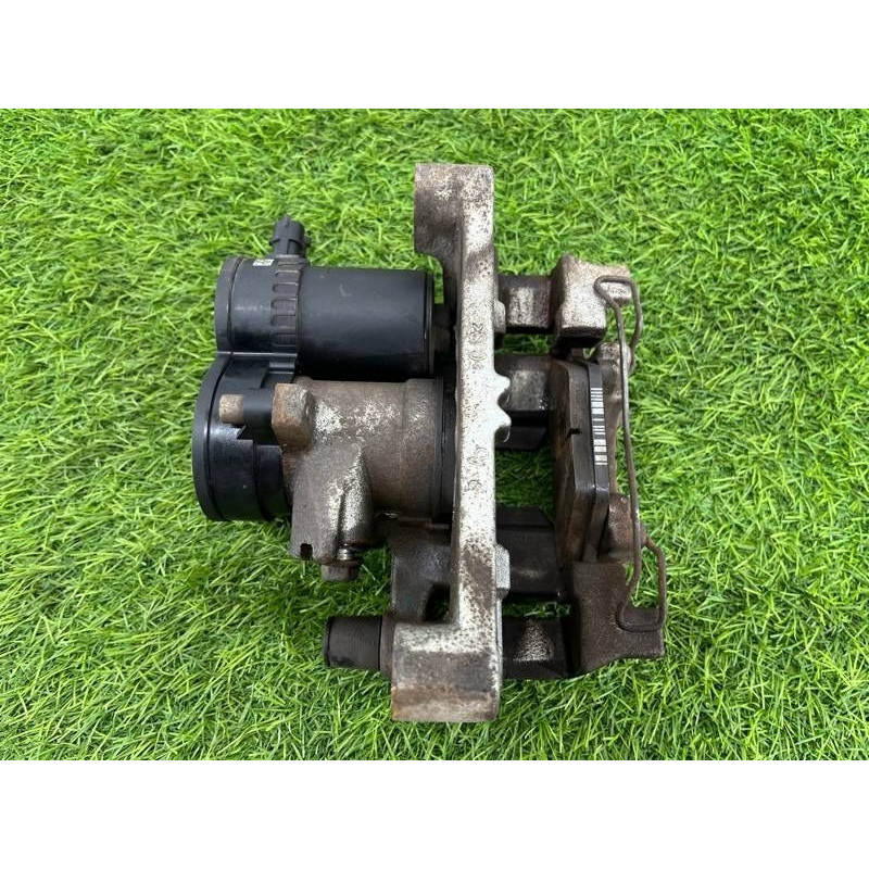 Суппорт тормозной (тормозная система) Subaru Legacy BN 2016 2.5 26692AL02A