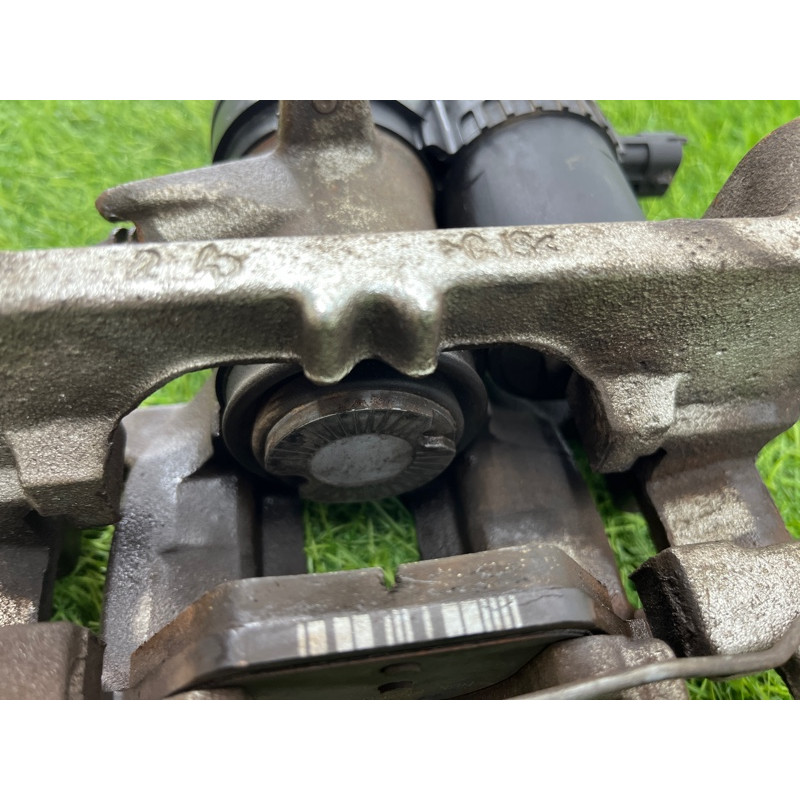 Суппорт тормозной (тормозная система) Subaru Legacy BN 2016 2.5 26692AL02A