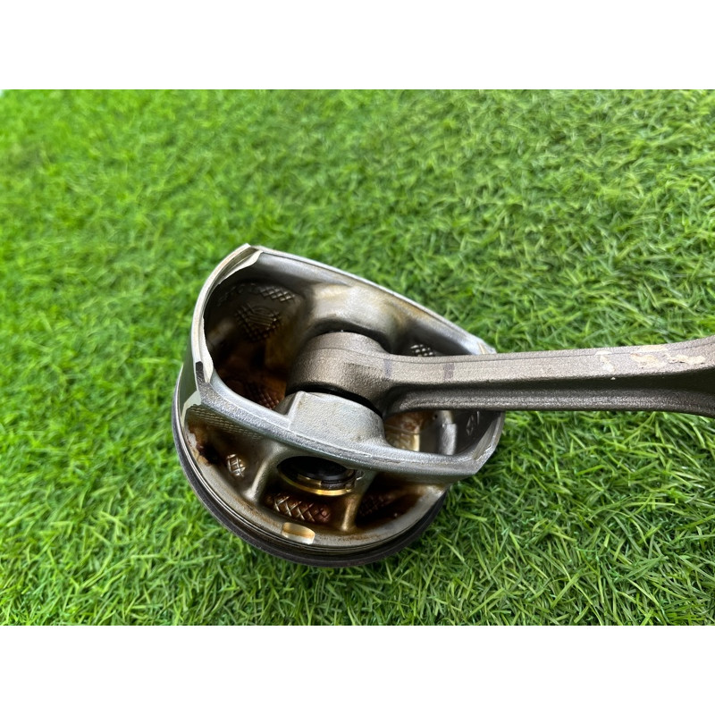 Шатун (двигатель и элементы) Jeep Grand Cherokee WK2 2018 3.6 68223459AD