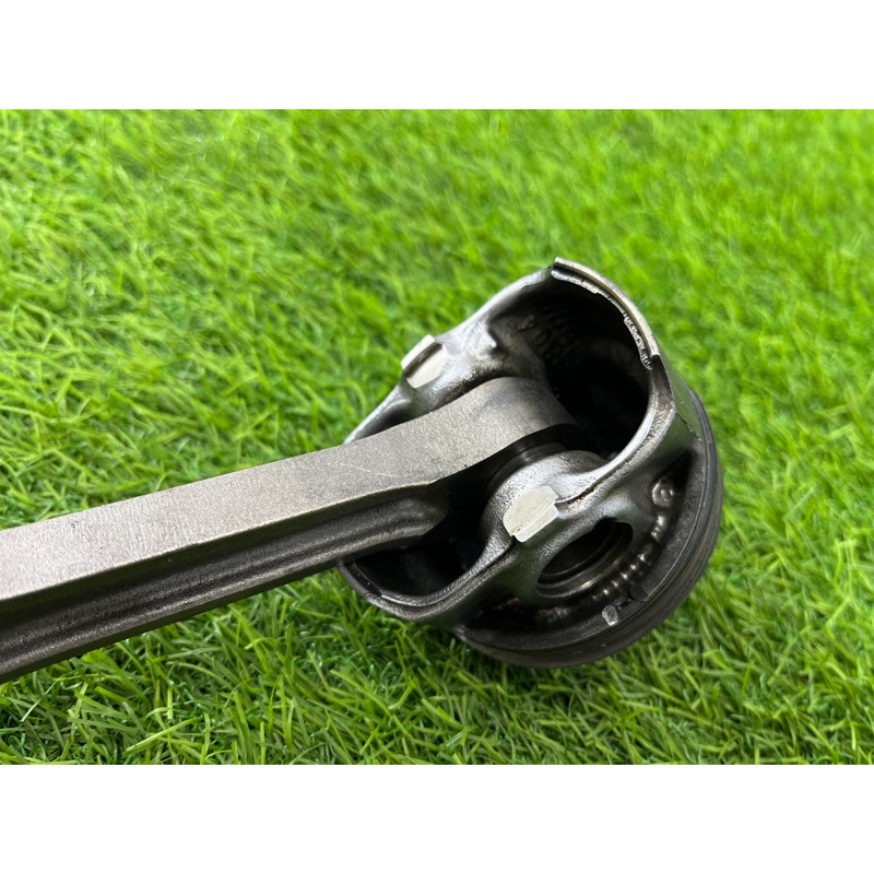 Шатун (двигатель и элементы) Ford Ecosport B515 2018 1.0L CM5Z6200C