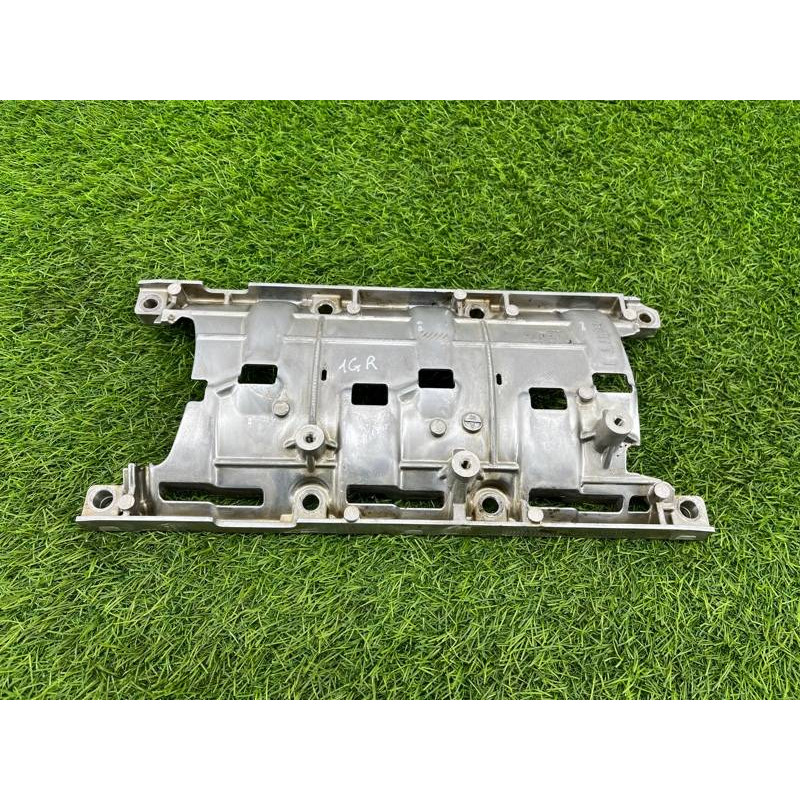 Маслоотражатель (двигатель и элементы) Jeep Grand Cherokee WK2 2018 3.6 68225439ab