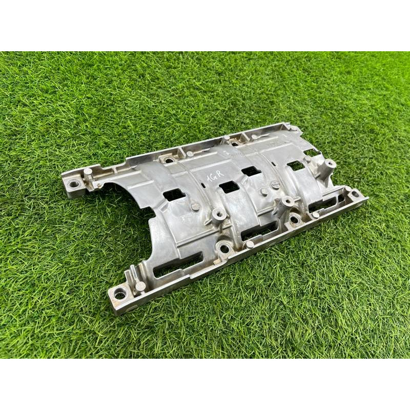 Маслоотражатель (двигатель и элементы) Jeep Grand Cherokee WK2 2018 3.6 68225439ab