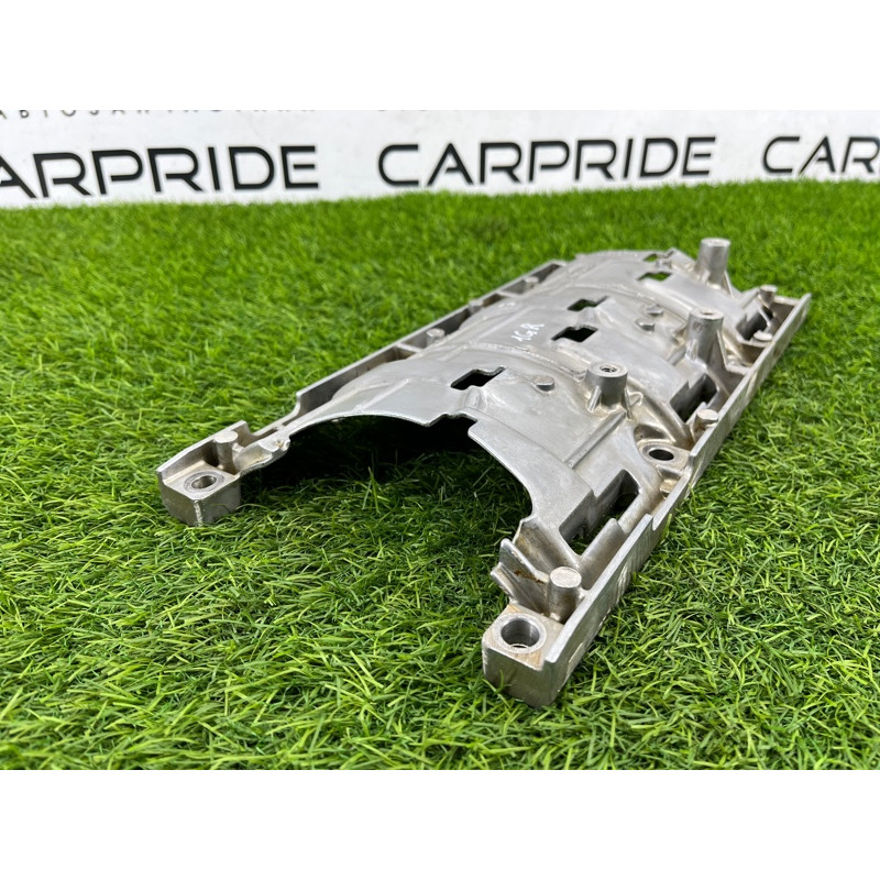 Маслоотражатель (двигатель и элементы) Jeep Grand Cherokee WK2 2018 3.6 68225439ab