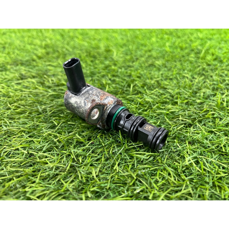 Клапан фазорегулятора (электрика двигателя) Jeep Grand Cherokee WK2 2018 3.6 5047901AC