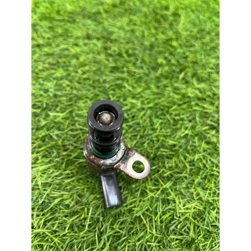 Клапан фазорегулятора (электрика двигателя) Jeep Grand Cherokee WK2 2018 3.6 5047901AC