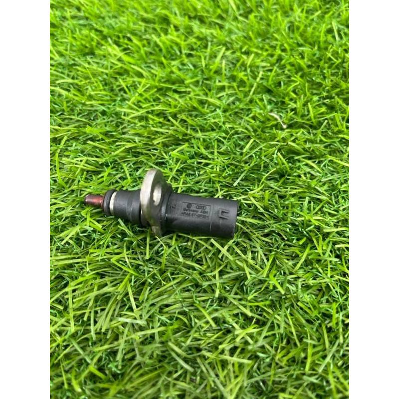 Датчик температуры охлаждающей жидкости (электрика / датчики) Volkswagen Touareg NF 2013 3.0 TDI CRCA 079919523