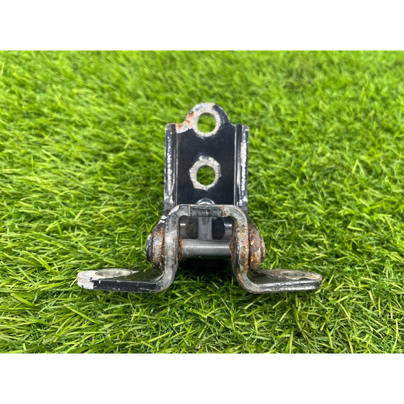 Петля двери (кузов и элементы) Hyundai Sonata YF 2013 2.4 793102E000