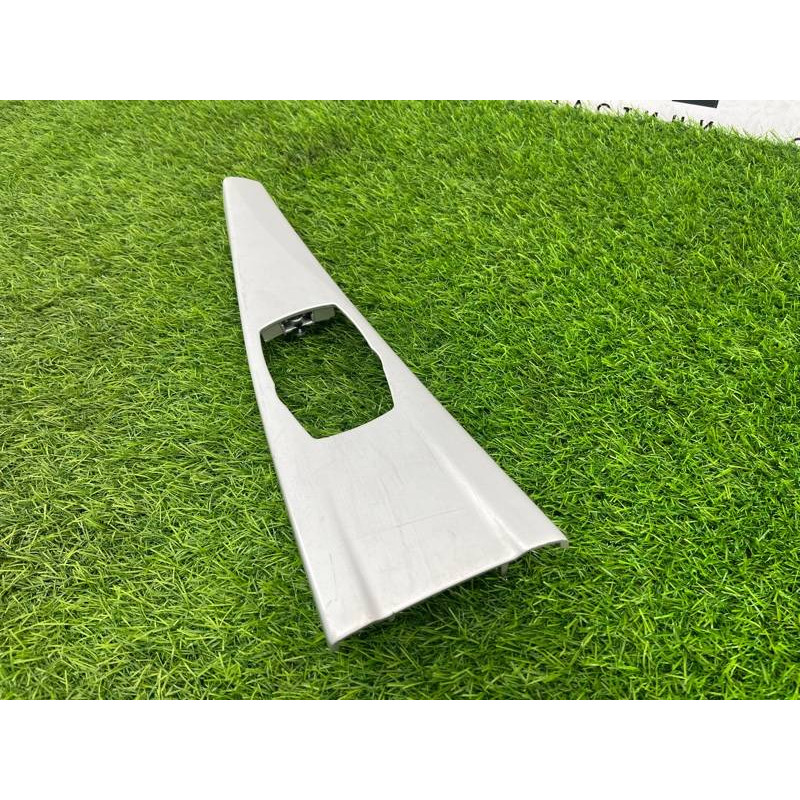 Накладка центральної консолі (салон) BMW 3-series F30 2013 N26B20 51169218919